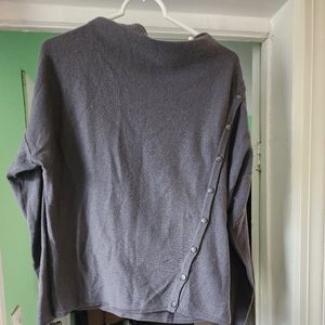 Club Monico cashmere women's dark gray silky smooth sweater.